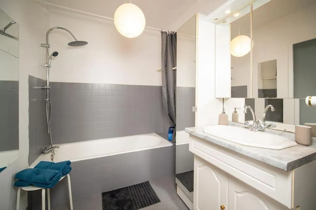 Fully Equipped Apartment Ideal For 2 People Marsylia 0*,