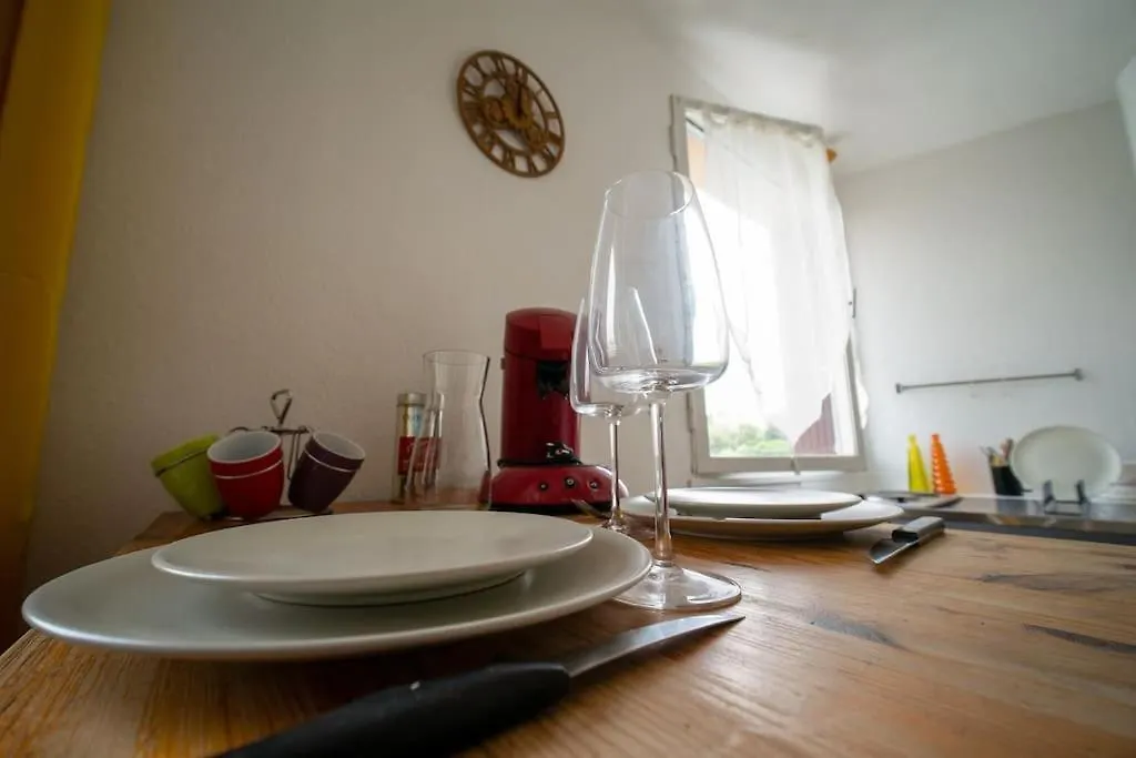 Fully Equipped Apartment Ideal For 2 People Marseille